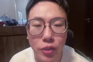 如今被裁！孔祥宇曾谈：托马斯下赛季拿2年2800万都悬